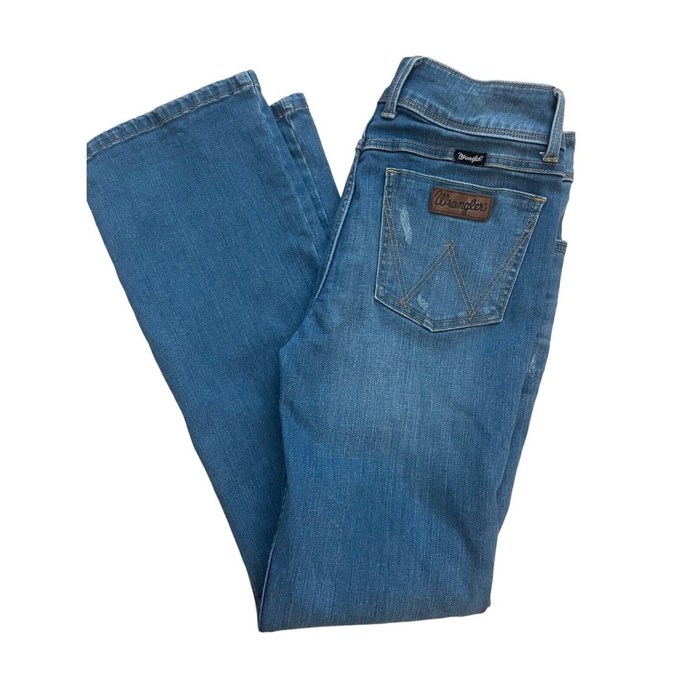 Wrangler Women's Boot Cut Jeans in Medium Blue